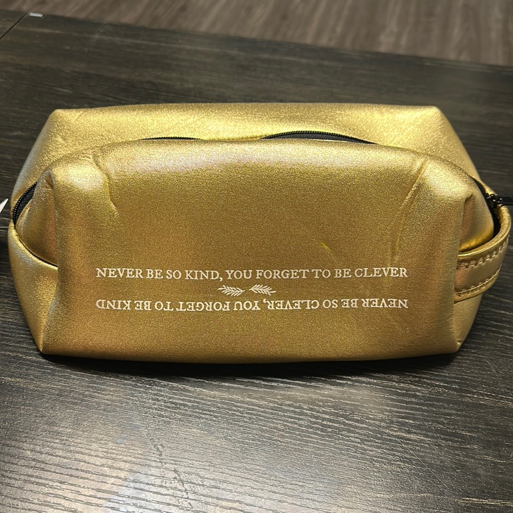 Taylor Swift foam makeup bag